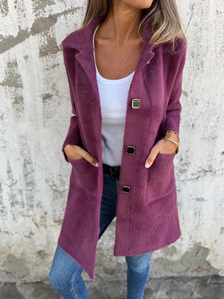 Ophelia -  Elegant, coarse coat