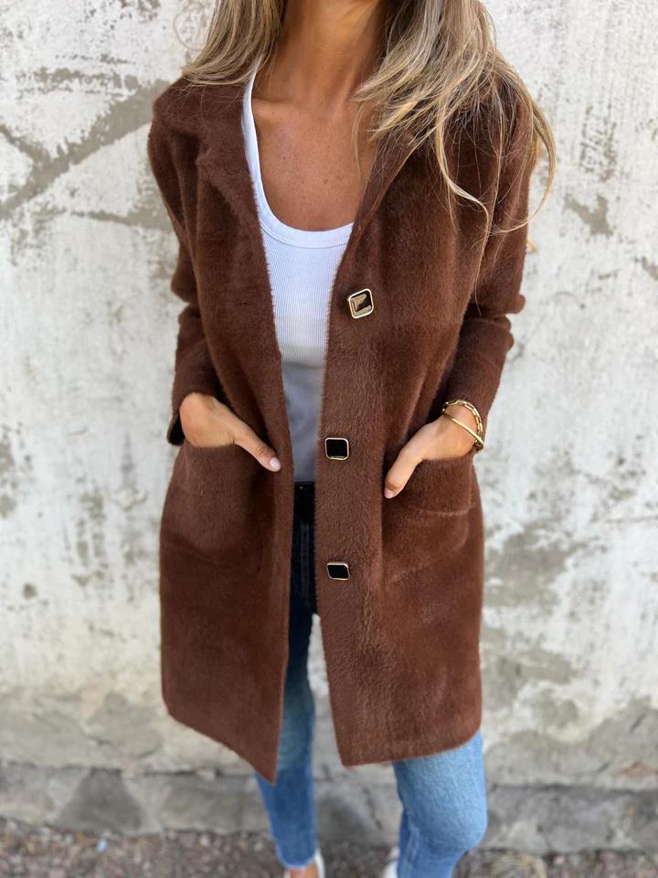 Ophelia -  Elegant, coarse coat