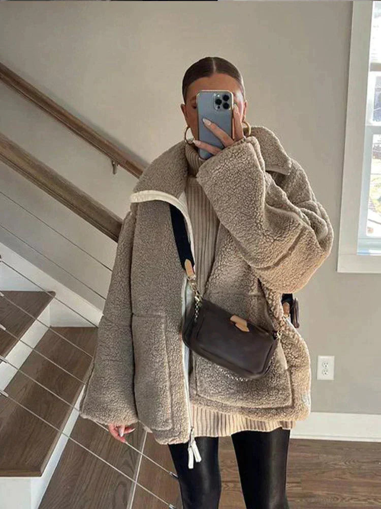 Rose - Women's oversized teddy coat with zipper